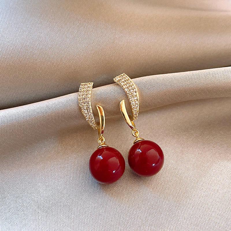 New Design Wine Red Pearl Pendant Metal Inlaid Zircon Hanging Earrings For Women's Light Luxury Jewelry Trendy Accessories