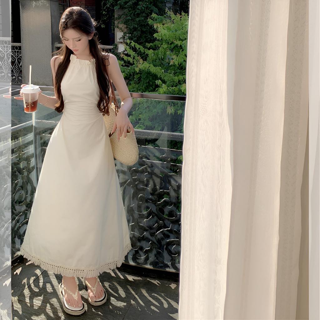 Design sense French niche hollow sleeveless neck sling dress backless strap gentle wind temperament long skirt
