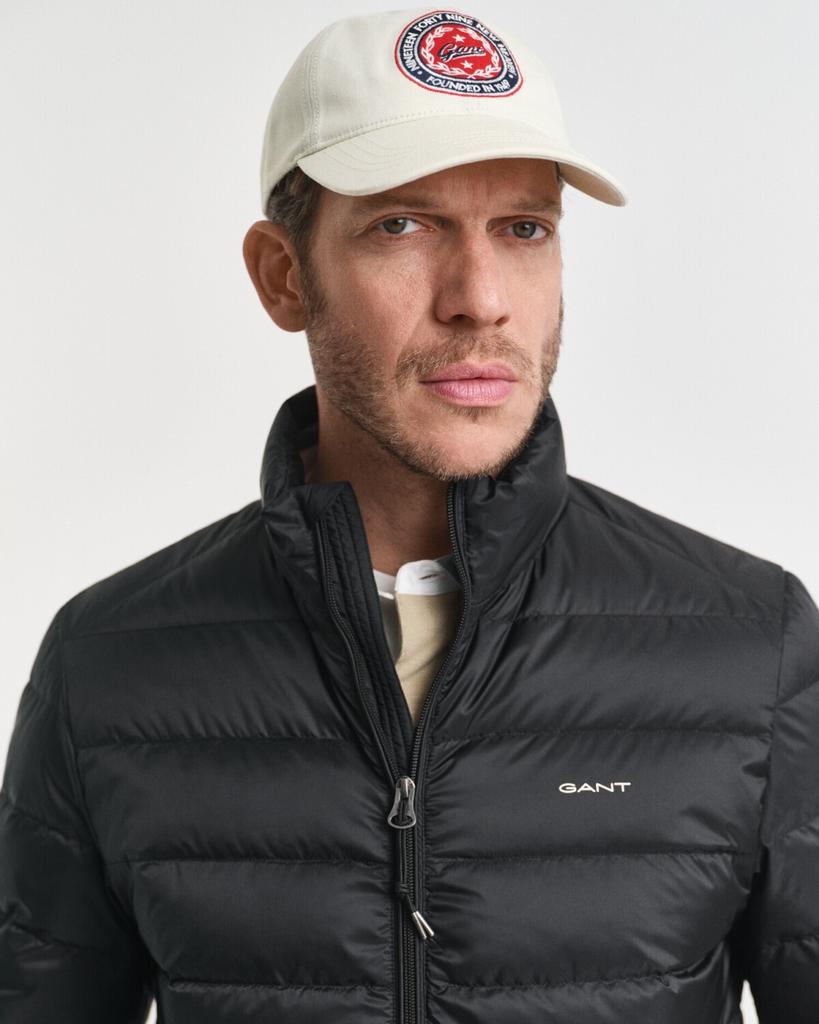 Зимняя куртка GANT Light Down Jacket на двусторонней молнии черная