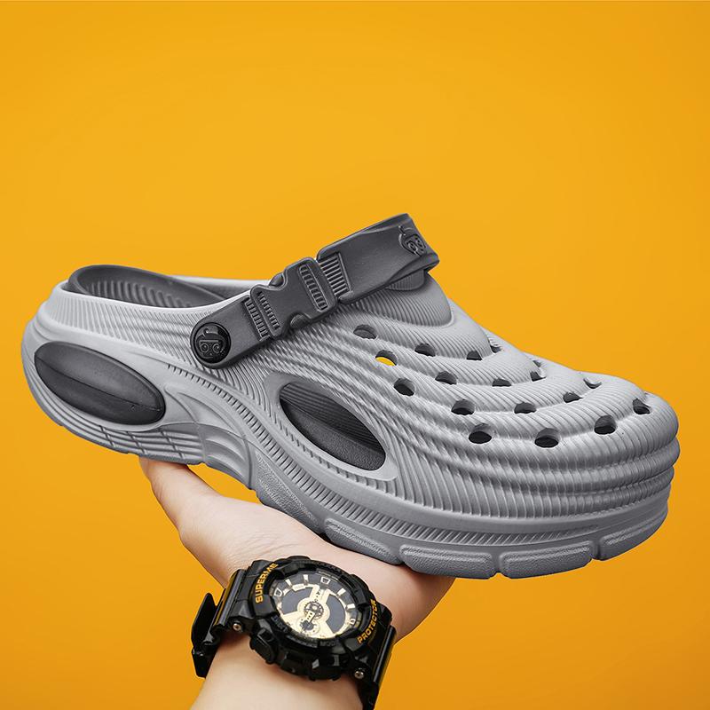 Fashion Clogs Men Sandals Lightweight Breathable Slip-On Sandals Non-Slip Water Shoes for Summer Beach Sandals