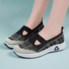 Summer breathable and comfortable single shoes, old Beijing cloth shoes, one step on mother's shoes