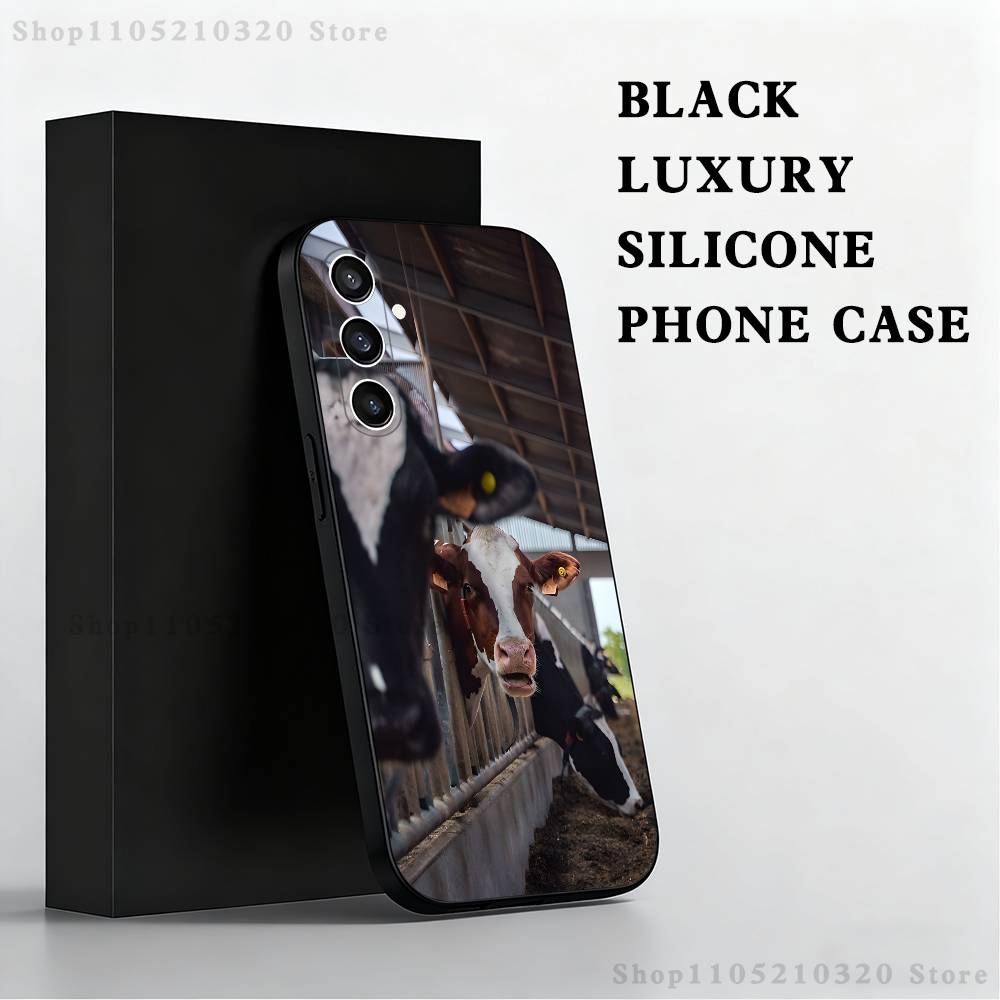 

Lovely Cute Cow Cows OX Phone Case For Samsung S25,S24 Ultra,S20,S30 plus,S22 plus,S23,S30 Ultra 5G Silicone Black Shell SamsungS21plus
