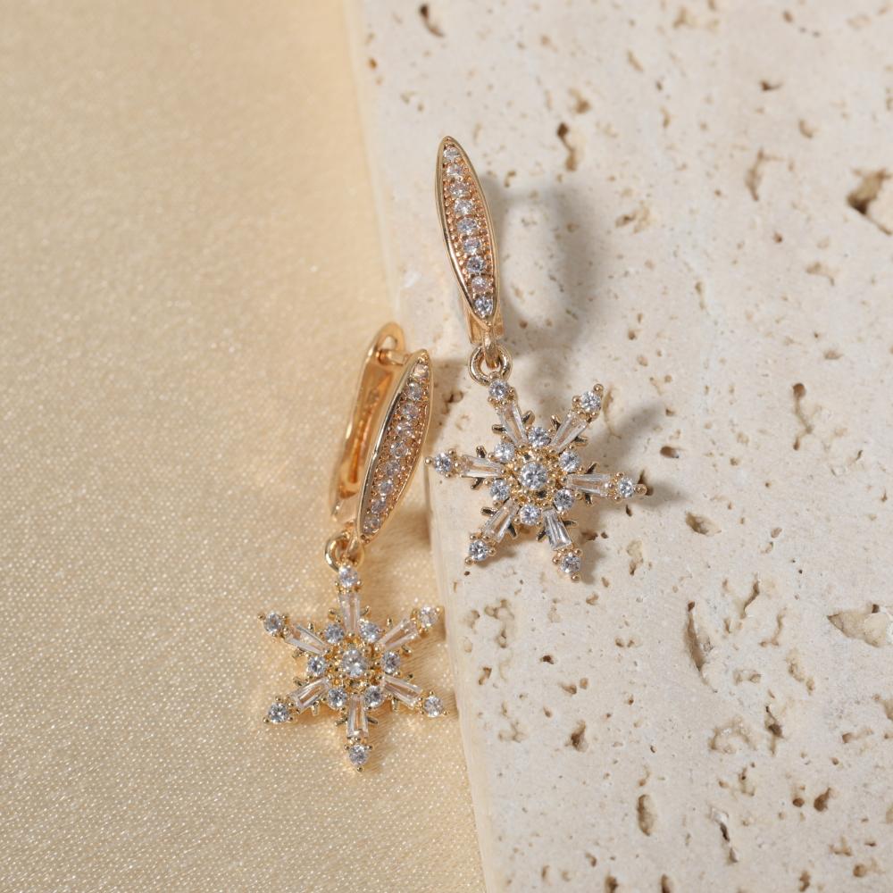 Simple Flowers Dangle Earrings for Women Fashion Zirconia Earring Jewelry Party Accessories