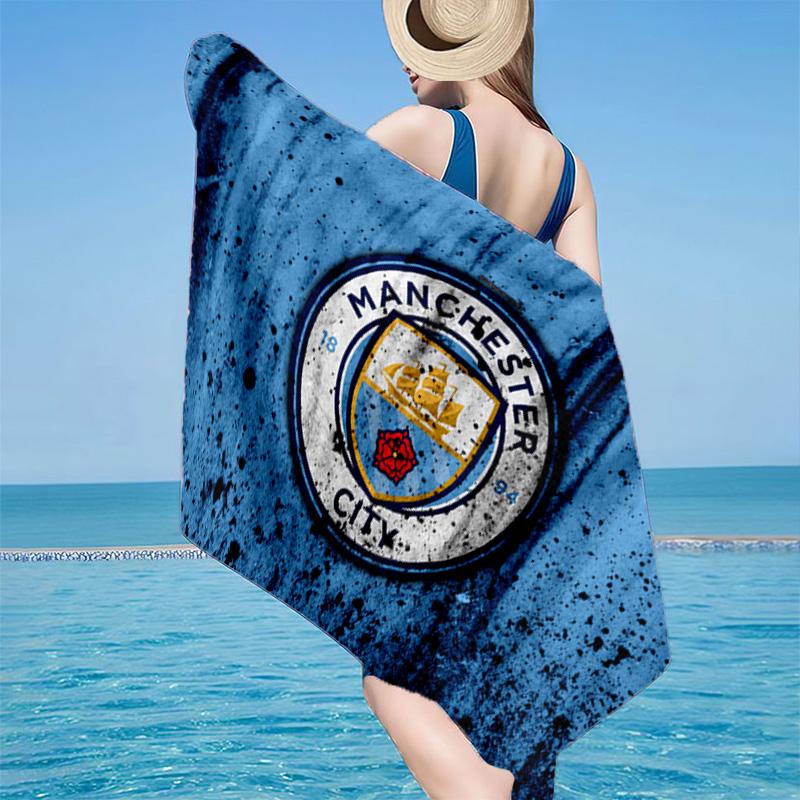 1PC Football Manchester Crest Beach Towel - Soft, Absorbent Microfiber, Lightweight, Ideal for The Beach, Parties, Travel, Camping fan gifts