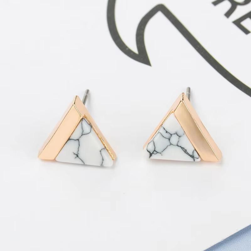 Chic Triangle Dangle Earrings for Women Hollow Geometric Statement Wraped Twisted Hanging Earrings Party Ear Decoration