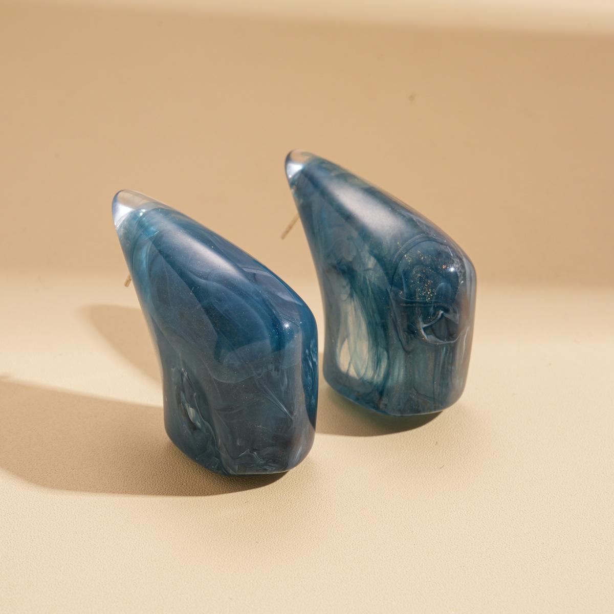 Геометрические неправильные серьги-гвоздики со стержнем из смолы простые и уникальные серьги серьги