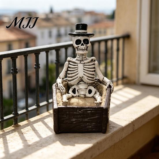 Gothic Desk Accessory Halloween Skull Ornament, Resin Skeleton Shape 3D Printed Office Ornament Figure, Portable Desktop Figurine Tabletop