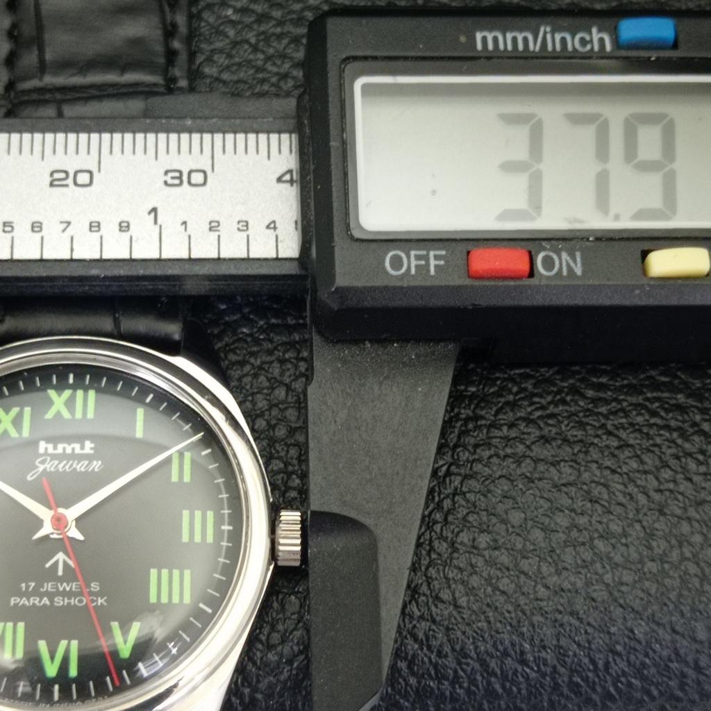 VINTAGE HMT JAWAN HAND-WINDING INDIAN MENS BLACK COLOR DIAL WATCH A700106-5