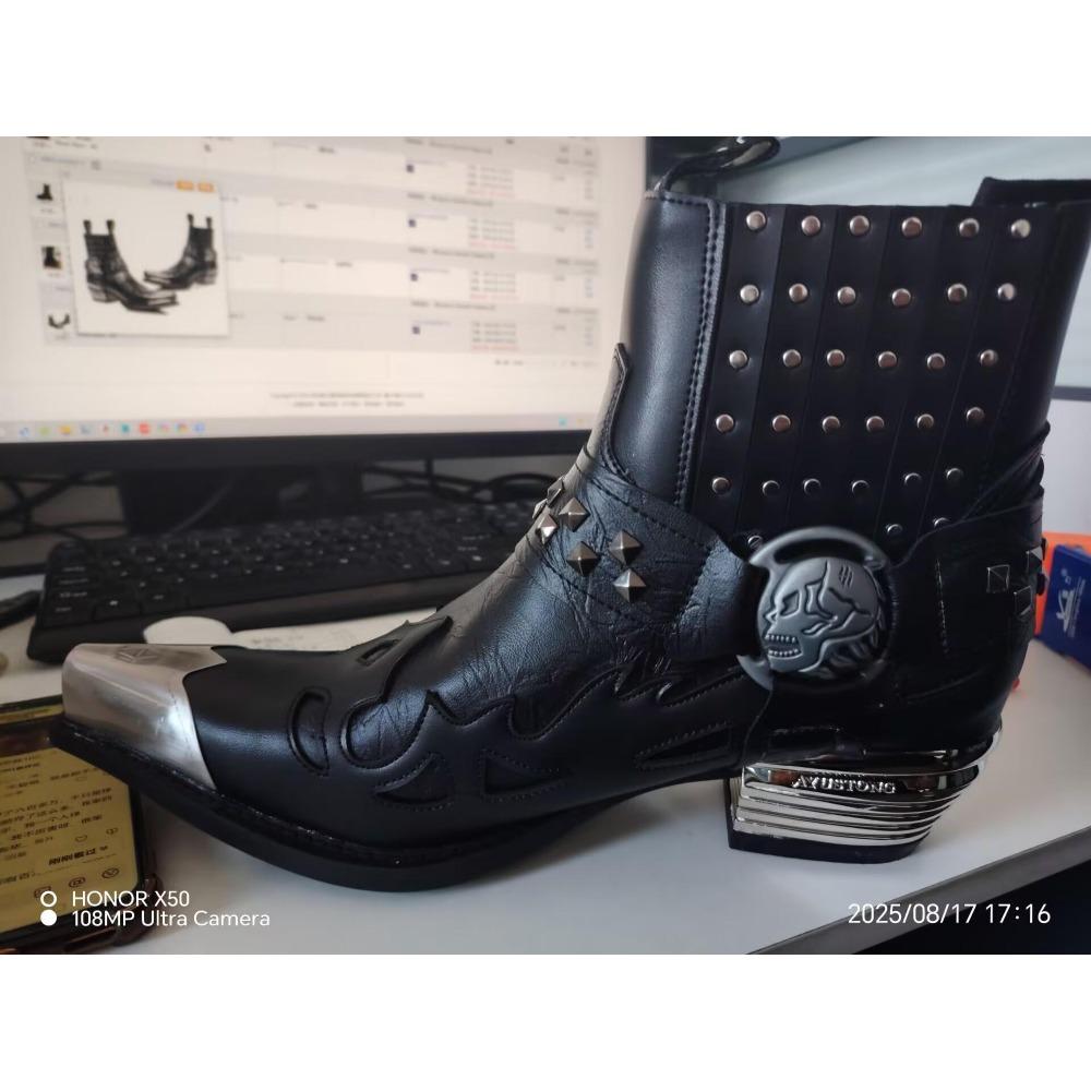 

Коров яча шкіра Іспанський Трендовий Челсі Чоловічі та Жіночі Скелет Панк Полум яний Візерунок Лицарські Короткі Чоботи 44