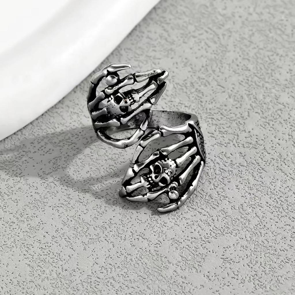 Hot Selling Skull Ring Ghost Claw Claw Ring Alloy Men's Opening Adjustable Ring Manufacturer Wholesale