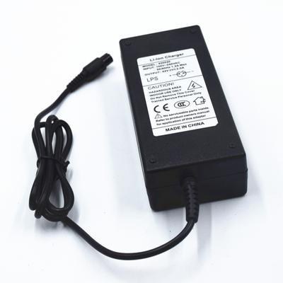 Încărcător de Baterie 42V 2A Încărcare Rapidă Profesională Ștecher SUA cu 3 Pini Încărcător Inteligent de Alimentare pentru Baterie Hoverboard Echilibristic Scuter Electric pentru Sporturi în Aer Liber