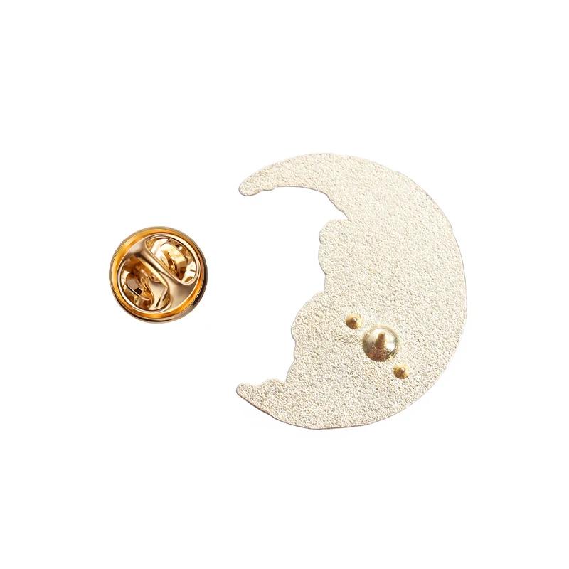 Classic Oil Painting Created By Van Gogh Enamel Pins Starry Moon Night Sunflower Waves Brooches Lapel Badge Art Painting Jewelry