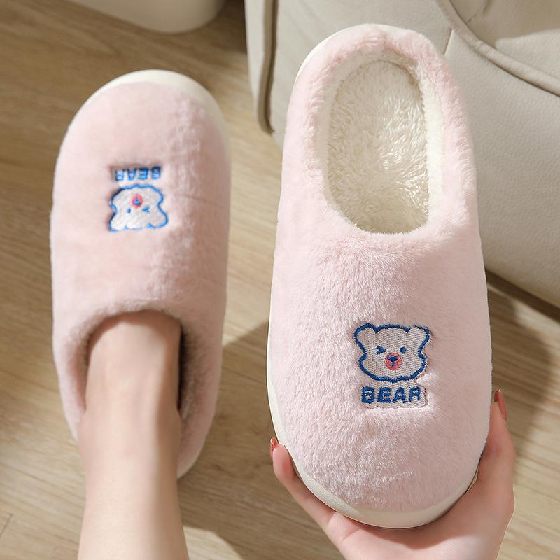 Neue Imitat-Kaninchenfell-Bären-Wochenbett-Schuhe Zuhause warm drinnen leise Paar auf Scheiße treten Baumwollpantoffeln Damen