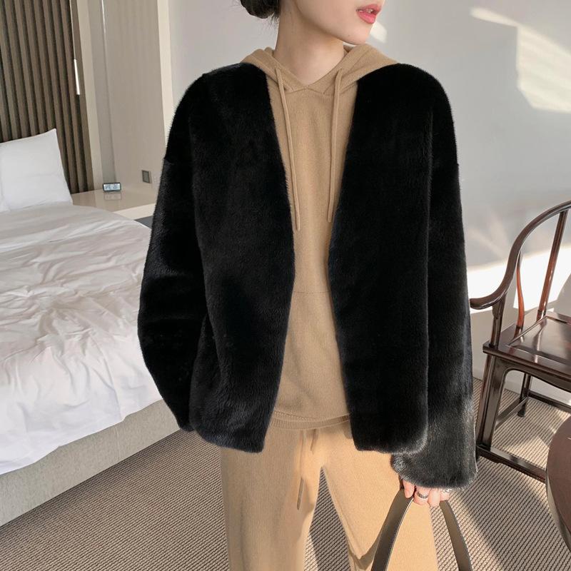 Winter New Nordic Mink Fleece Loose and Slim Imitation Mink Coat Women's Young V-neck Short Fur Coat