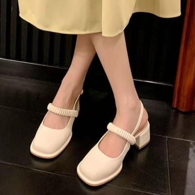 Prinzessinnen-Stil Blockabsatz 2026 Sommer Neu Ein Riemen Dicke Ferse Kleine Lederkappe Sandalen