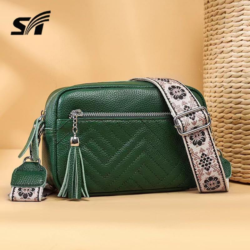 New First-layer Cowhide Bag, Jacquard Shoulder Strap, Messenger Bag, Trendy and Fashionable Versatile Women's Bag, Shoulder Bag, Small Square Bag.