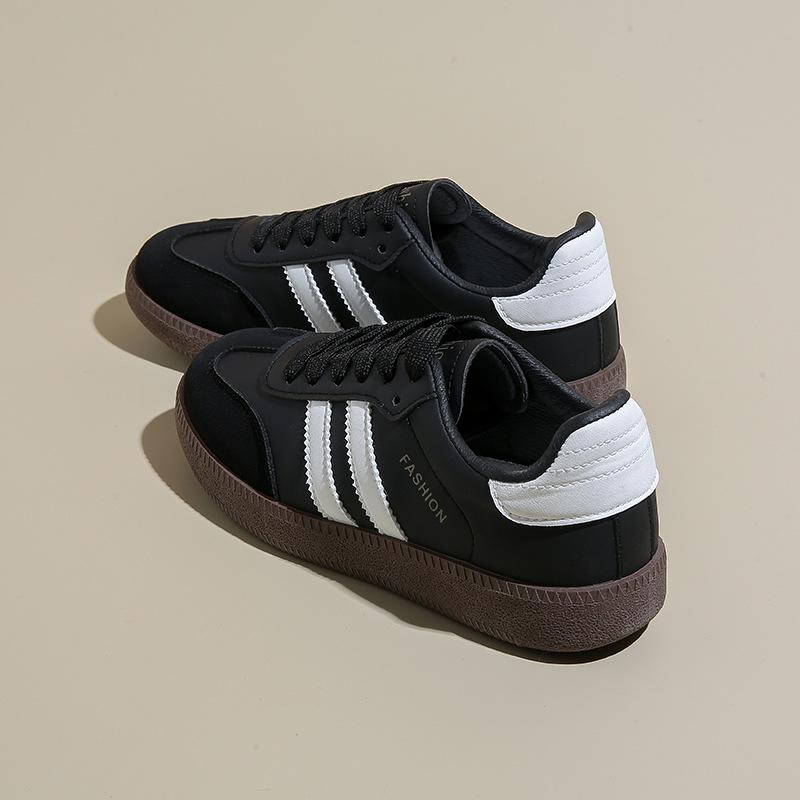 

2025 little white shoes children s autumn models new Korean version ins female students leisure sports versatile board shoes street shooting HB10 35