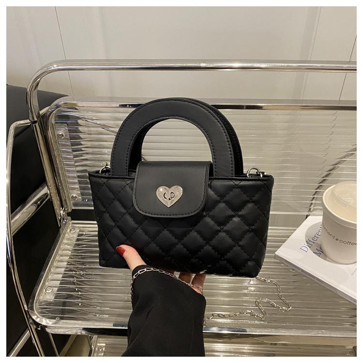 Borsa a tracolla quadrata piccola, nuova, estiva, elegante, semplice e squisita, con catena a maglie diamond retro