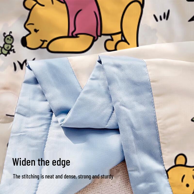 Yalu Forest Bear Cooling Ice Silk Quilt