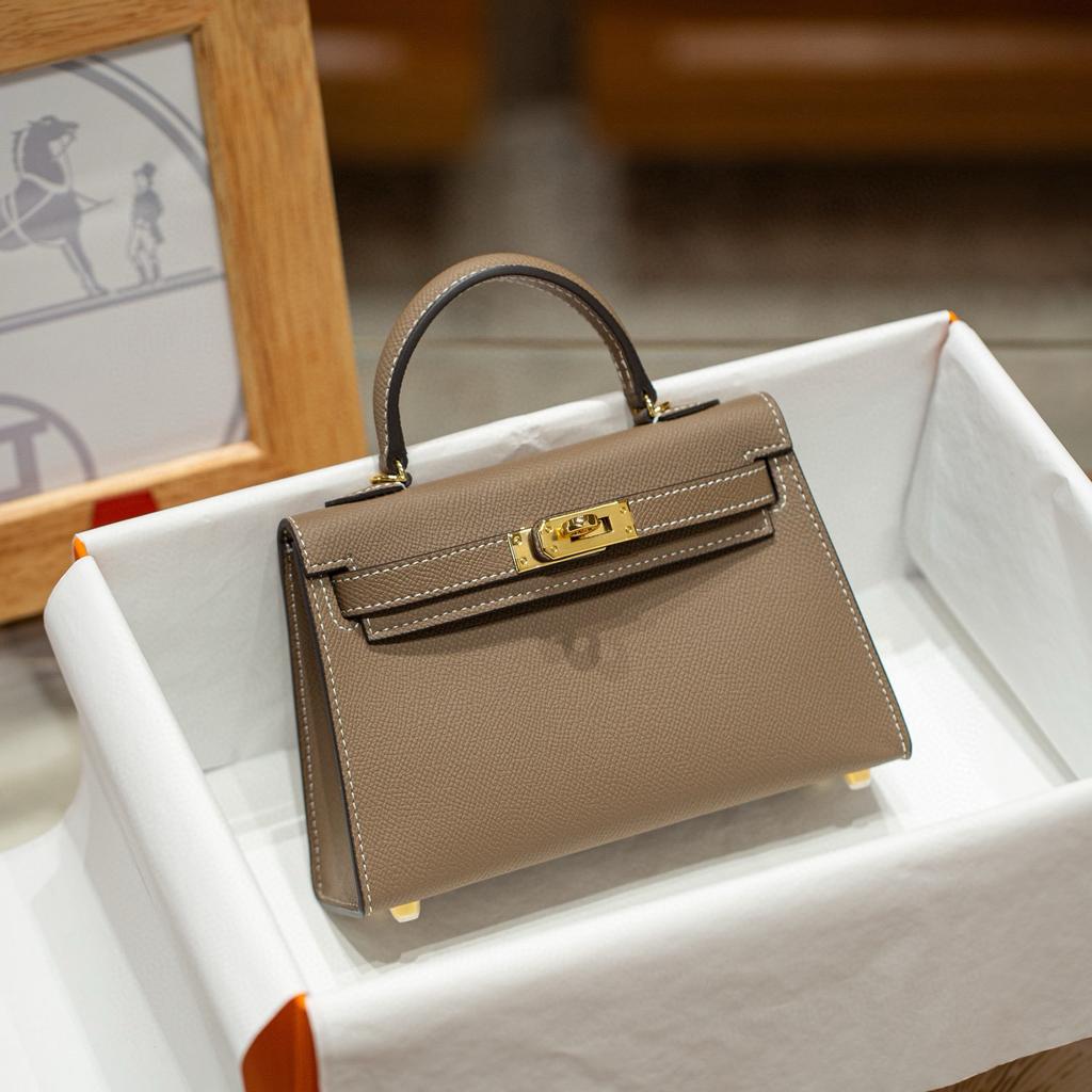 Taštička z ovčí kůže druhé generace 19 cm Imitace pravé kůže Do ruky Malá taštička Dámská Mini přes rameno