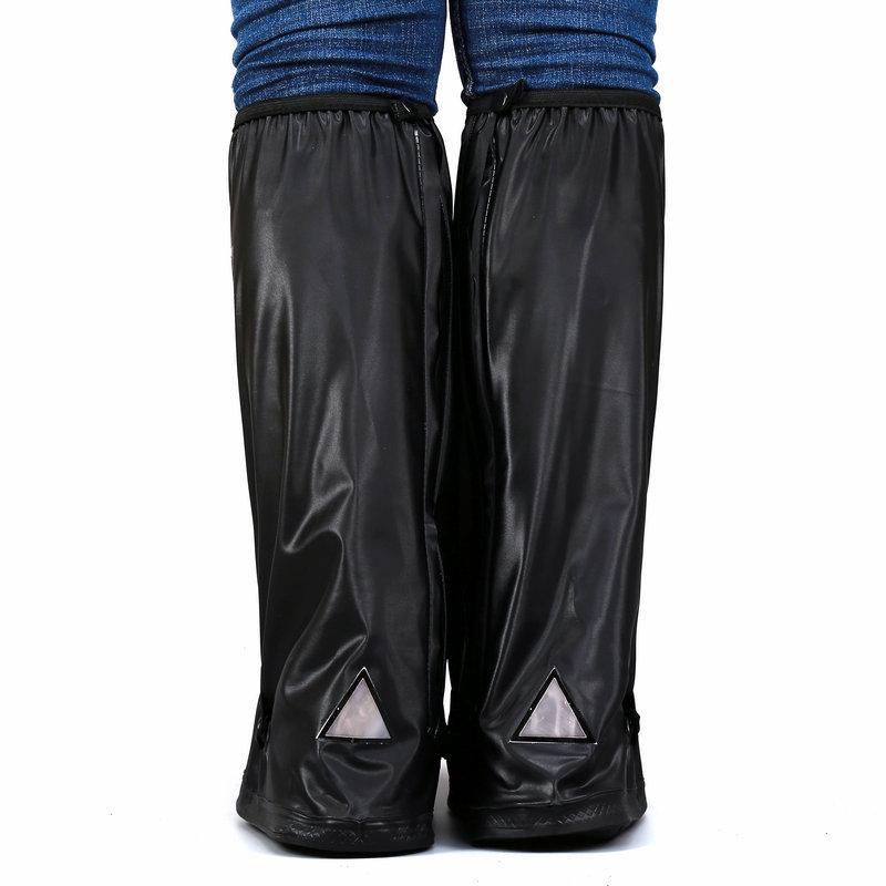 Schwarz-weiße Fahrradüberschuhe: Regenfest, verschleißfest, dicke Sohlen, High-Top-Design mit anpassbarem Logo.