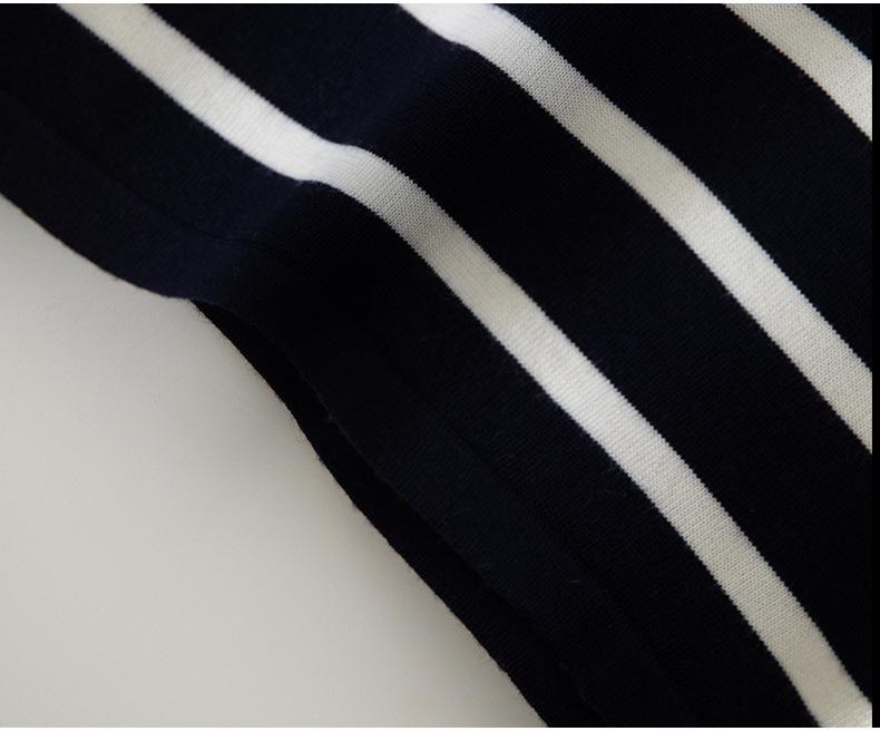 Black & White Striped Women's 100% Wool Long-Sleeve Round Neck Top