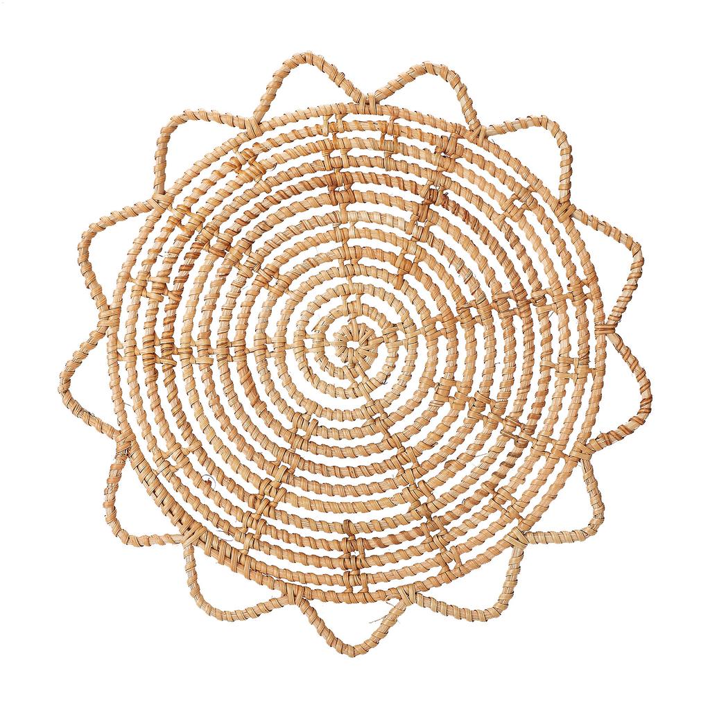 30x30 Cm Wicker Round Woven Flower Design Entrance Grass Wall Decoration Handmade Dry Grass Wall Hanging