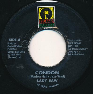 Disque 7 pouces LADY SAW - Condom NONE Island Jamaïque 1995 Jamaïque Reggae, Ska & Dub Occasion