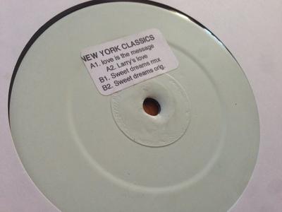 12inch Record TONY HUMPHRIES - New York Classics DR721201 Not On Label Dance & Electronica Used