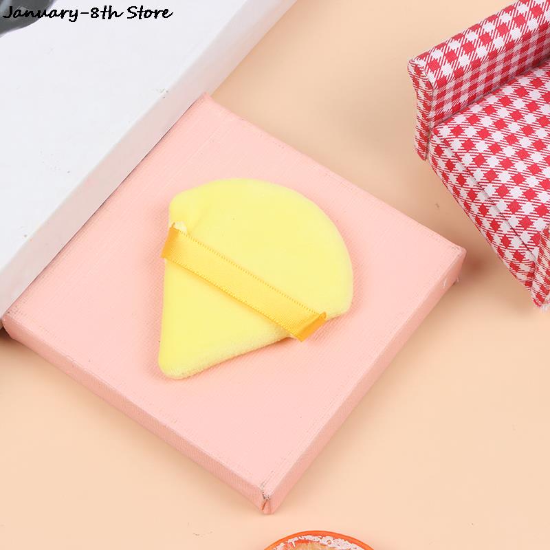 1 szt. Trójkątny Aksamitny Puder Kosmetyczny Puszka Mini Gąbka Kosmetyczna Większa Do Makijażu Podkładem Na Mokro Narzędzia