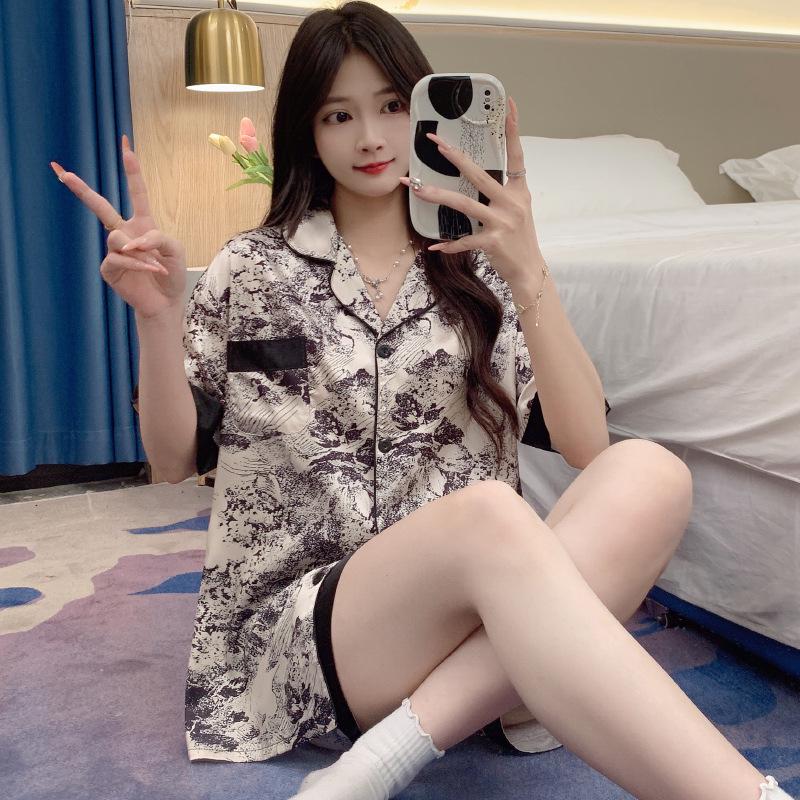 Women's Summer Short Sleeve All-Over Print Heart Ice Silk Pajama Set - Sweet & Wearable Outside