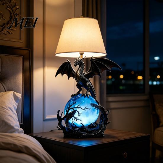 Durable Resin Dragon Nightlight USB Powered LED Light, Gothic Style Decorative Ornament, Wings Light Ornament Bedside Desk Lamp for Holiday