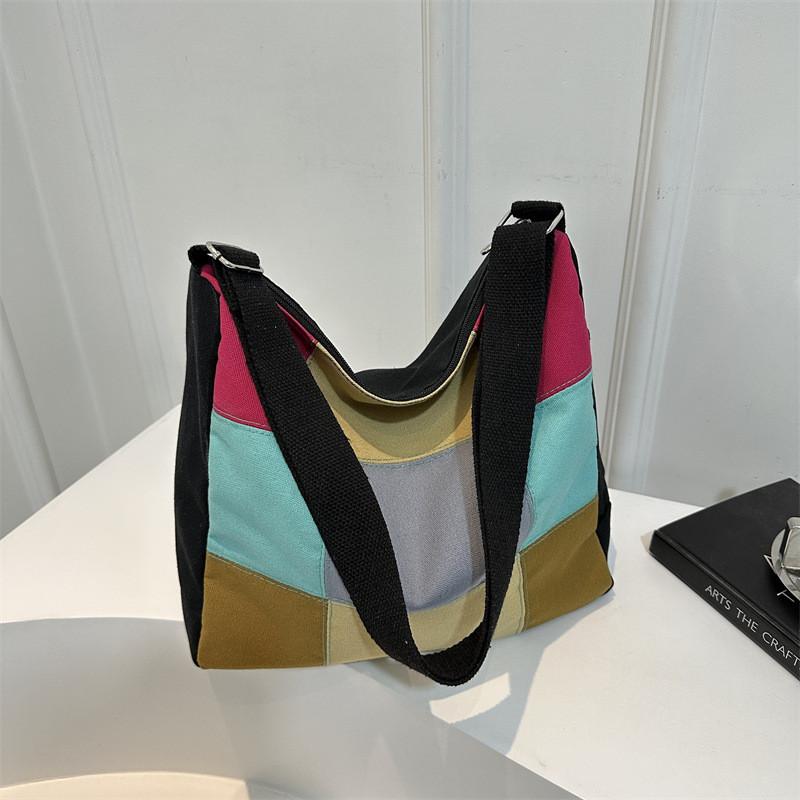 

Fashionable Summer Canvas Handbag For Women Ideal For Daily Commuting And Casual Outings Black