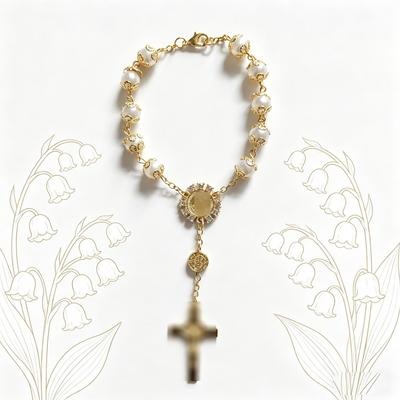 Goud & Zilver Kant Nep Parel Gebedskralen Armband met 8mm Kruis Bedel