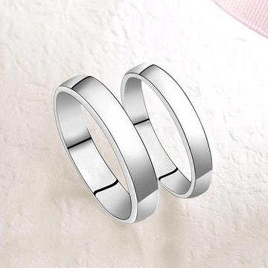 Minimalistisk unisex slät bandring i rostfritt stål för bröllop och förlovning