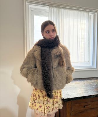 Sioleu Faye Fur Muffler_2 Colors
