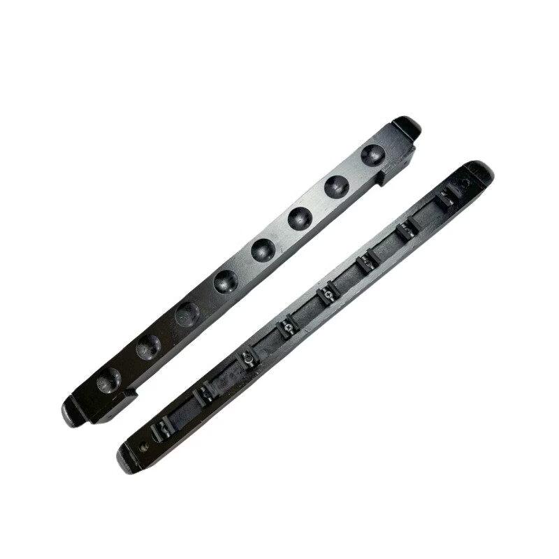 Solid Wood 8-Cue Wall Rack