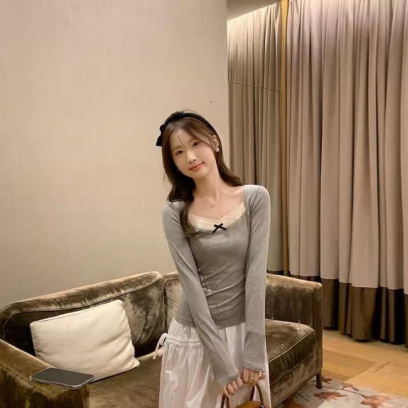 Lace pure desire bottoming shirt T-shirt for women 2024 spring and autumn new low-neck slim long-sleeved inner collarbone top