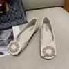 Fashion Woman Flats Slip-on Pearl Square Toe Shoes for Women Non Y2k Quick Delivery Summer 2025 Chic Point Elegant Dress Vacation Trend