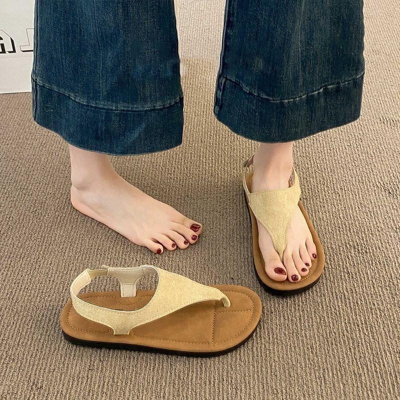 With skirt one-word strap Roman shoes toe beach shoes 2025 summer new beautiful herringbone sandals women's outer wear