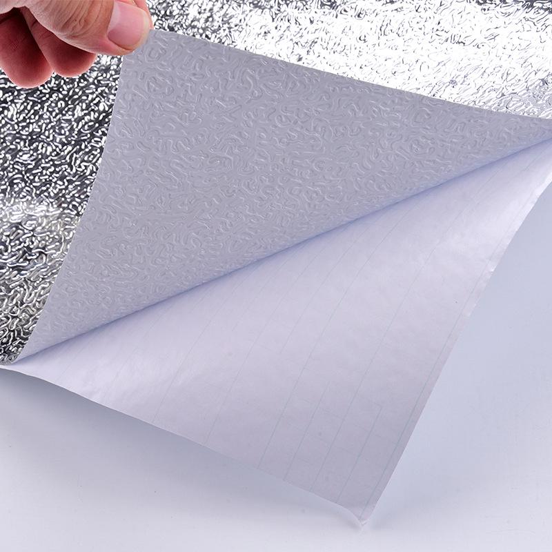 Durable Waterproof Aluminum Foil Cabinet Liner: Self-Adhesive, Moisture-Proof, Oil-Proof Kitchen Mat