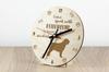 Otterhound - reloj con perro, reloj de madera con grabado, reloj personalizado por Art-Dog