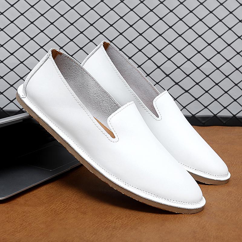 Mode Handgefertigte Leder Slipper Lässige Weiche Herren Loafer Einfache Bequeme Mokassins Atmungsaktive Herren Bootsschuhe Mode Business Flats