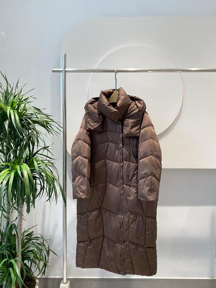 Γυναικείο μοντέρνο χοντρό λευκό παλτό με κουκούλα και πούπουλα - Ζεστό, χειμερινό πανωφόρι με χαλαρή εφαρμογή