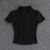 Camisetas de entrenamiento adelgazantes de cintura de verano de alta calidad para mujer, de secado rápido, con cuello alto ajustado y cremallera completa, camisetas de yoga de manga corta.