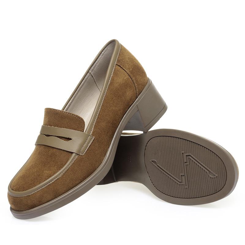 

Модные удобные неглубокие мокасины из флока без застежек женские туфли на платформе 2024 Весенние нескользящие туфли на блочном каблуке для офисных мам 36(Foot23cm)