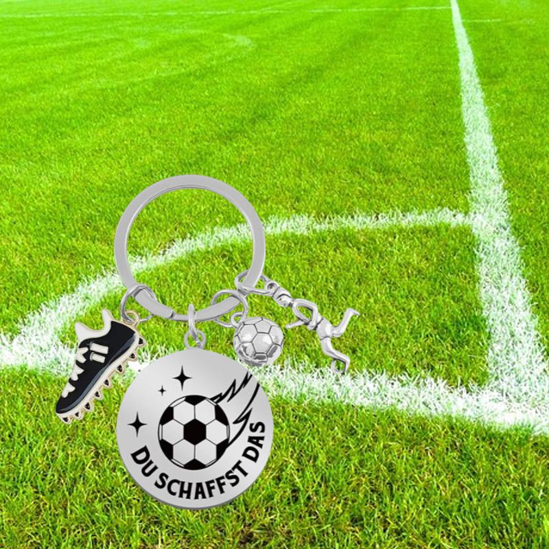Fashion German Letter Metal Keychain Men'S Women'S Football Keychain Football Shoes Football Car Gift Party Keychain Jewelry