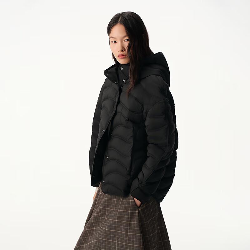 Broadcast Women's Short Hooded Down Jacket