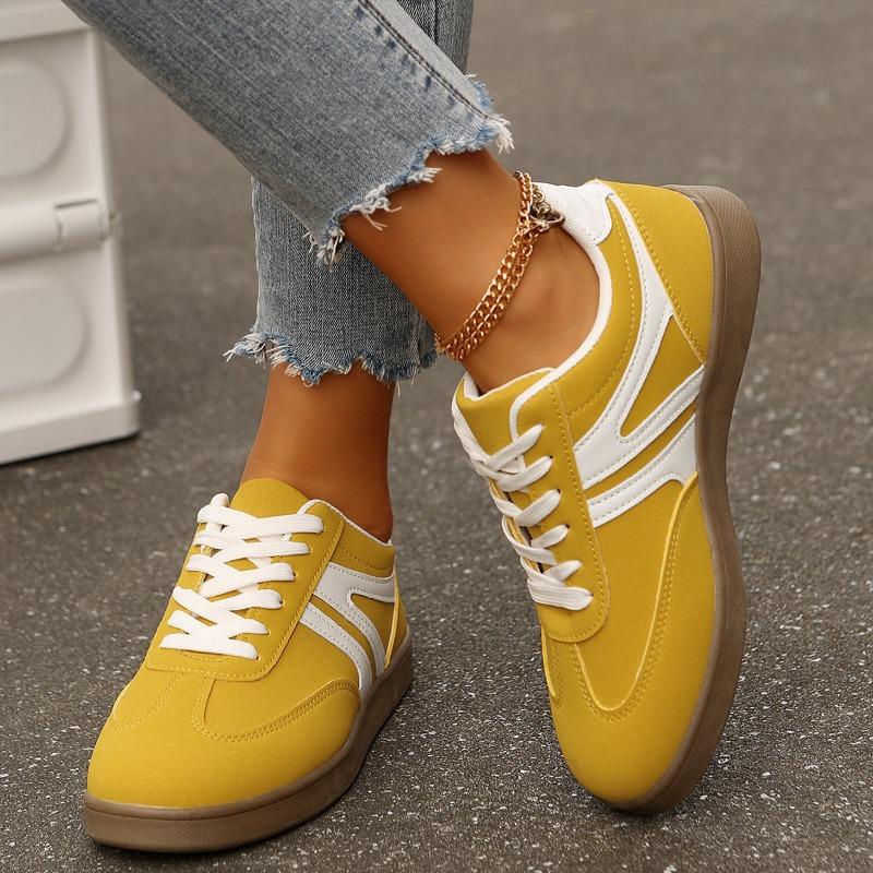 Large size white shoes women's new retro casual versatile fashion round head sports thick baseplate shoes