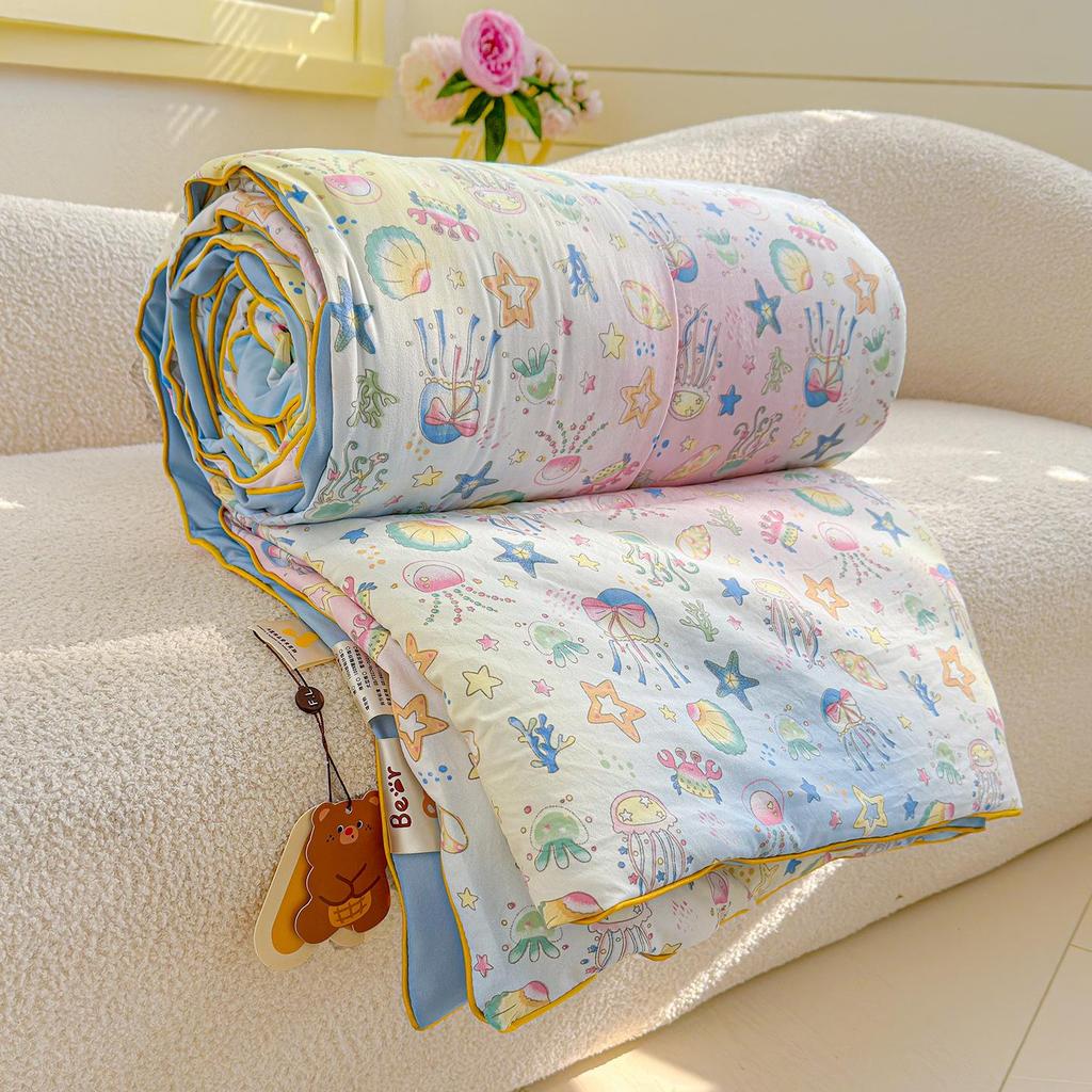 Washed Crinkled Gauze Summer Quilt - Skin-Friendly Cool Blanket for Air Conditioning